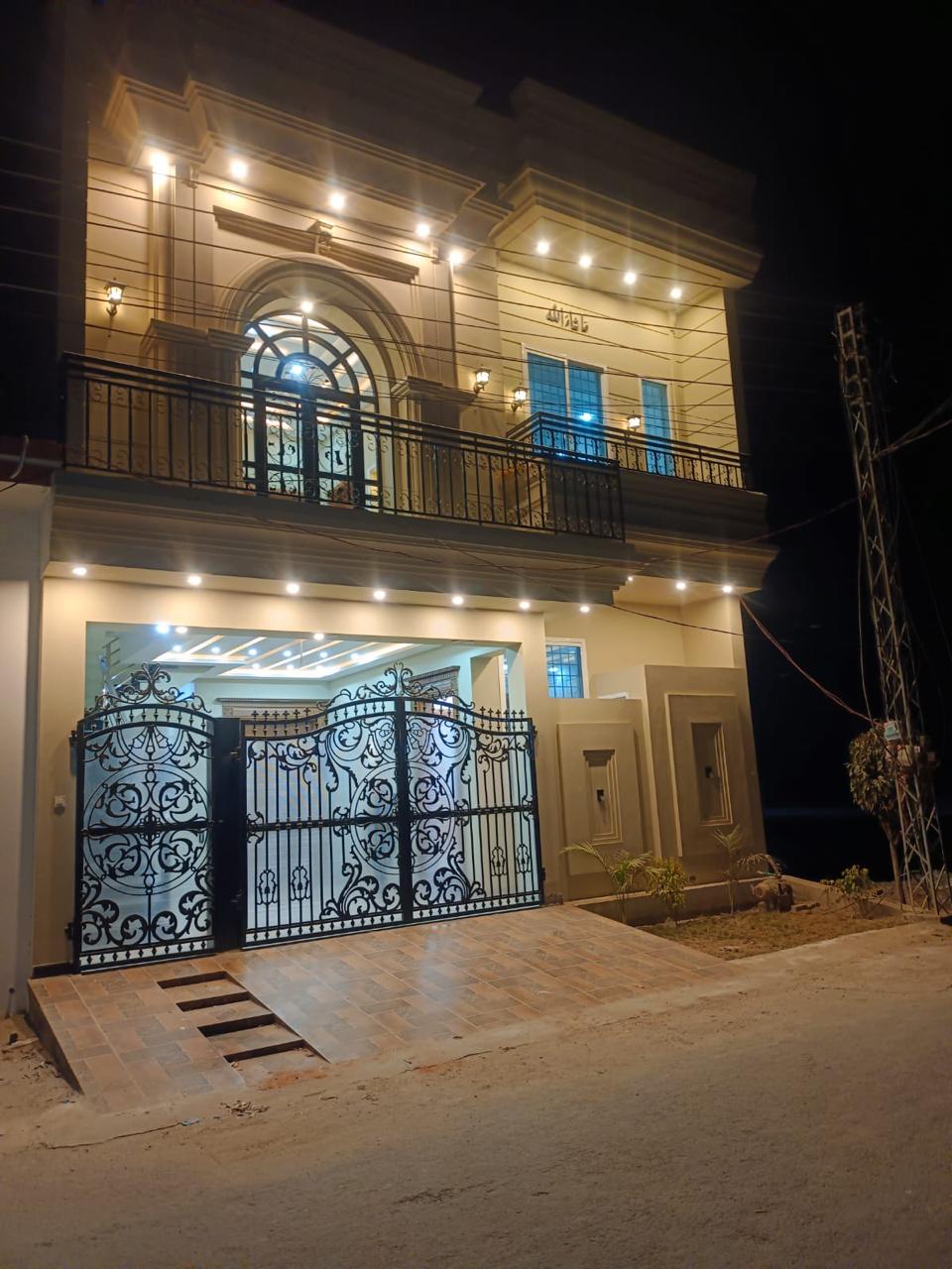 6.70 house for sale in city garden bahawalpur